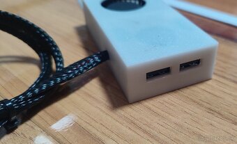 bambulab A1 chladenie a 2x USB Power zasuvka - 3