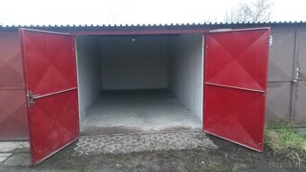 GARAŹ - MICHALOVSKÁ - 3