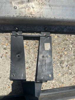 Predná vystuha BMW f10 - 3