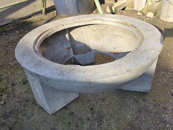Betonove ohnisko - 3