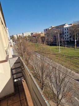 1,5 izbový byt Štúrova ulica - 3