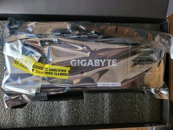 GIGABYTE GeForce RTX 3070 EAGLE OC 8G - 3