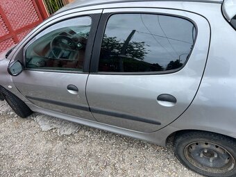 Peugeot 206 - 3