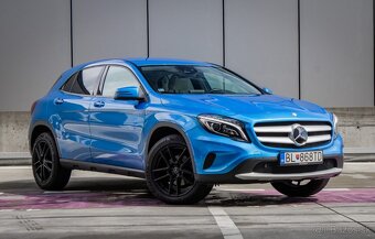 Mercedes-Benz GLA 200 d 4MATIC A/T - 3