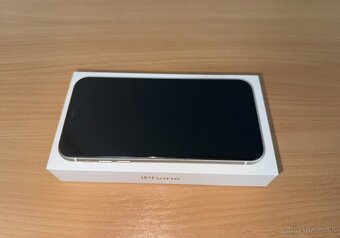 Apple iPhone 11 - 3
