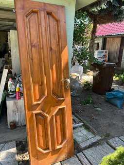 Dvere masívne s oblôžkami - 3
