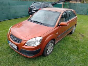 Kia Rio - 3
