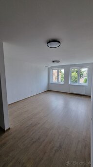Na prenájom priestranný 2-izbový byt v centre Bytče – BD Pop - 3