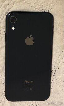 iPhone XR - 3