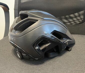 Cyklistická prilba CTM - 3