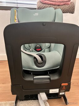 Predam autosedacku britax romer dualfic - 3