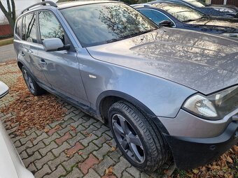 BMW E83 X3 - 3