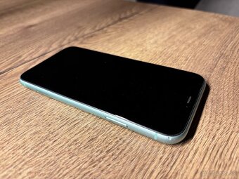 iPhone 11 64gb mint green - 3