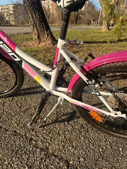 Dievčenský bicykel “20 - 3