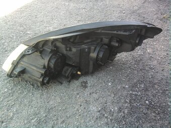 Kia ceed predne svetla - 3