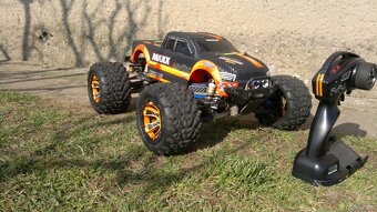 Rc Traxxas EMAXX - 3