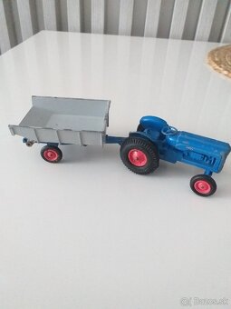 Stare hracky matchbox - 3