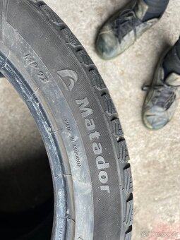 Matador nordica 235/45 r18 zimné 2ks - 3