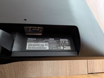 Monitor Philips 223V5LSB2/10 - 3