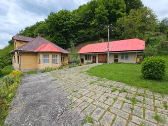 Dom + hosťovský dom, pod lesom, pozemok 2165m2, predaja - 3