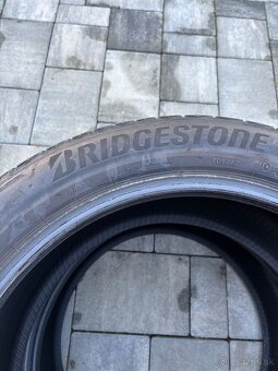 Predám 2ks letné Pneu BRIDGESTONE 255/45R19 - 3