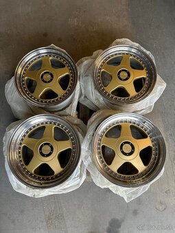 OZ FUTURA R18 5x130 - 3