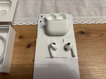 Airpods 3 wireless charging - 3