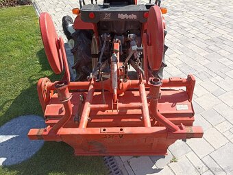 Kubota Aste 155 4x4 15 koni - 3