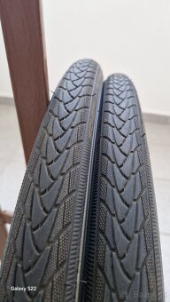 Schwalbe Marathon Plus 700x28C - 3
