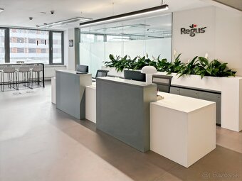 Nájdite vyhradený stôl v oblasti Regus Cassovar Business Cen - 3