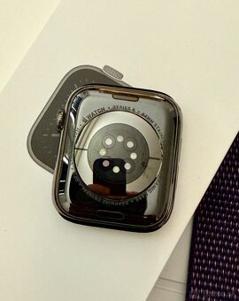 Apple Watch Series 6 44mm Graphite Stainless Steel case - 3