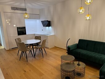 Prenajom SKy park - 3