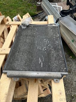 Chladič klímy passat b6 3.2 v6 - 3