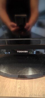 Toshiba Regza (32AV615DB) - 3