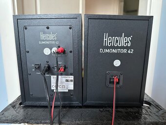 Hercules DJMonitor 42 – aktívne štúdiové/DJ monitory (2 ks) - 3