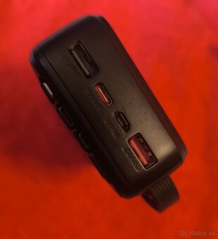 Predám Powerbank 20 000 mAh - 3
