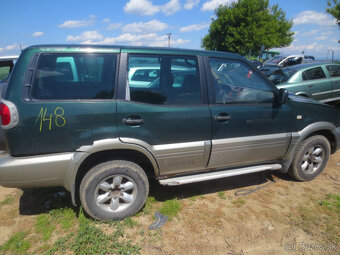 NISSAN TERRANO - 2 - 2.7 TD- 92 kw diely - 3