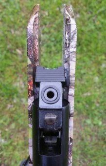 Vzduchovka Artemis SR1000S čierna cal.4,5mm - 3