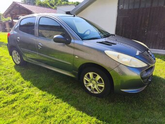 peugeot 206+ 1,4 55kw - 3