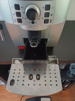 Kávovar Delonghi - 3