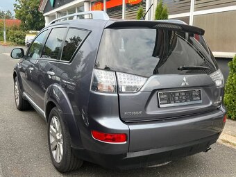 Mitsubishi Outlander 2.4 benzin 4x4 r.v 2008 7m xenon navi - 3