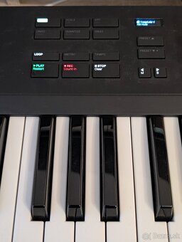 predám Native Instruments Komplete Kontrol A49 - 3