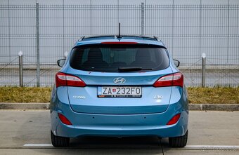 Hyundai i30 CW 1.6i CRDi HP 16V DOHC Style - 3
