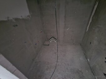 Na predaj 1-izbový byt s loggiou v Handlovej - 3