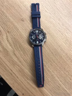 luxusne hodinky tommy hilfiger - 3