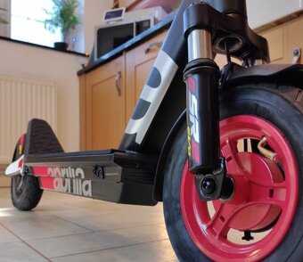 Elektrická Kolobežka Aprilia eSR2 EVO - 3