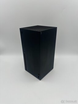 Xbox Series X Galaxy Black 1TB + 11 hier + ZÁRUKA - 3