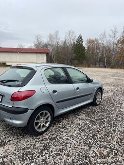 Peugeot 206 - 3