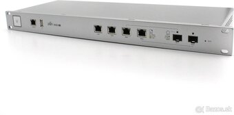 UniFi Security Gateway USG-PRO-4 - 3