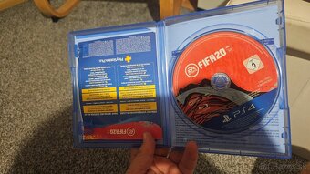 PS4 hra Fifa 20 - 3